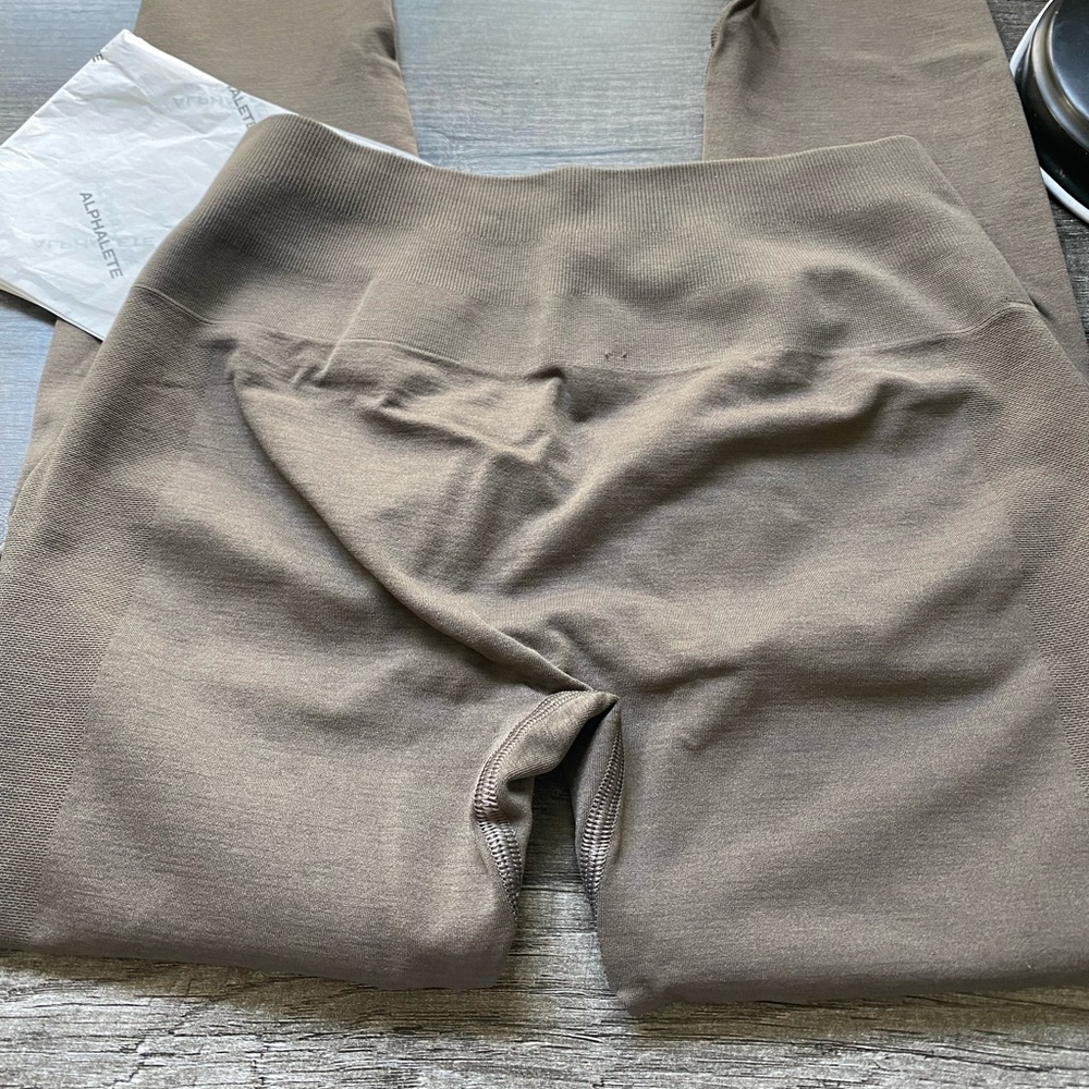 NWT Amplify Alphalete Mocha leggings - Picture 6 of 7